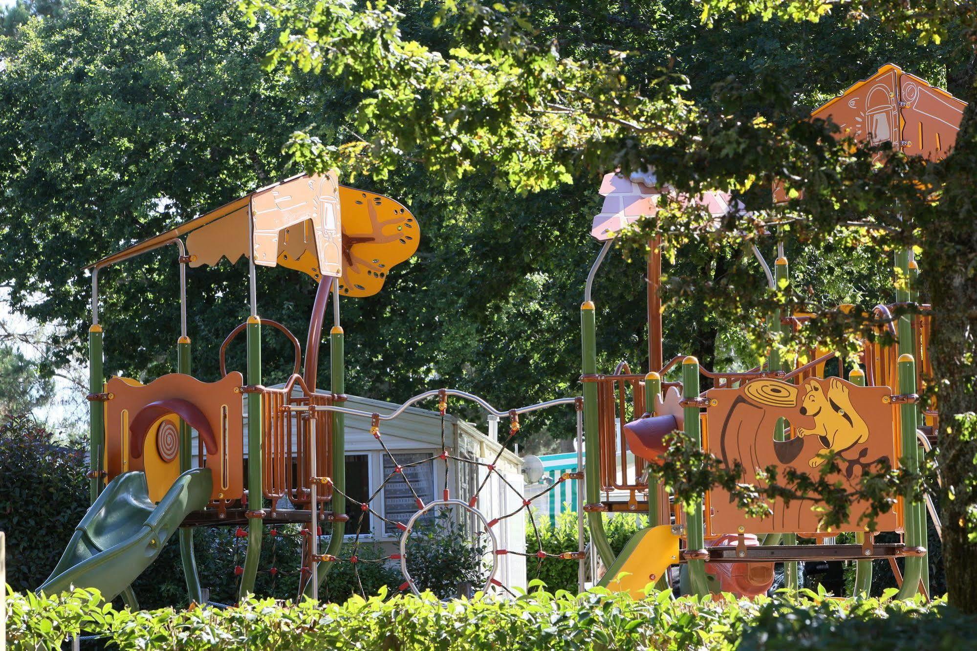 Camping Officiel Siblu Domaine De Kerlann Pont-Aven Esterno foto